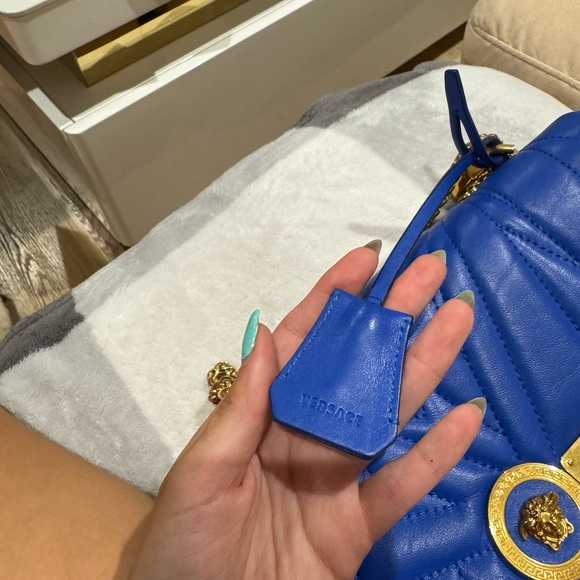 Versace medusa bag blue - Picture 6 of 11